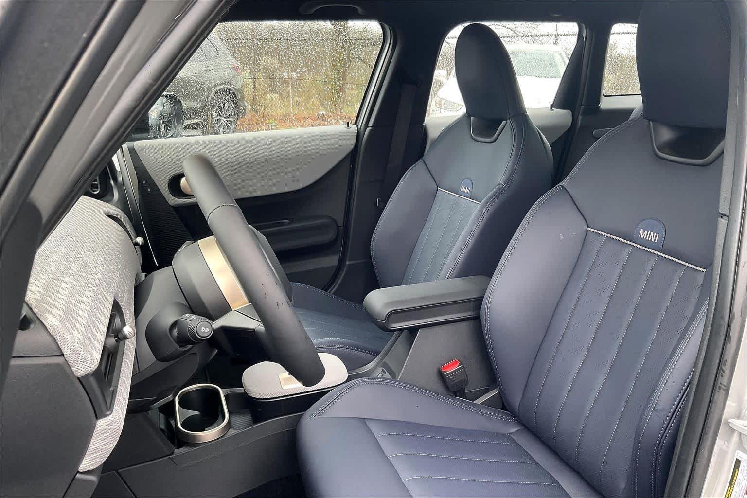 2025 MINI Hardtop 4 Door S - Photo 7