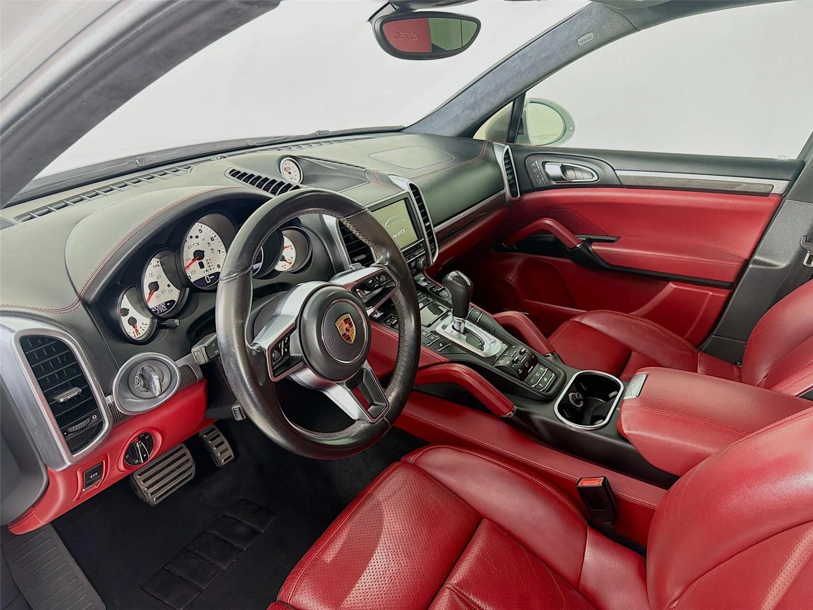 Certified Used 2016 Carrara White Metallic Porsche GTS image 4