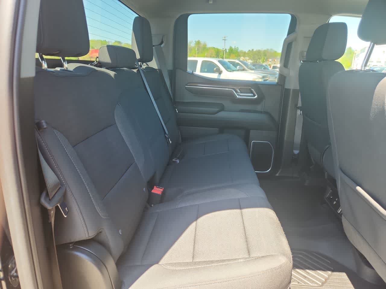Used 2023 Black Chevrolet LT image 14