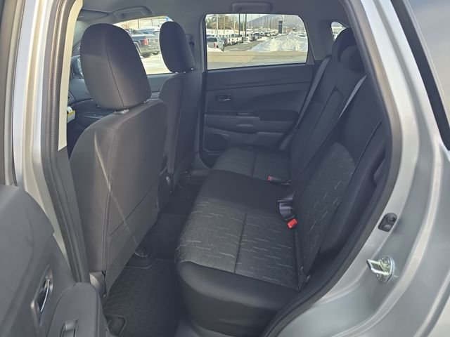 2025 Mitsubishi Outlander Sport ES - Photo 10