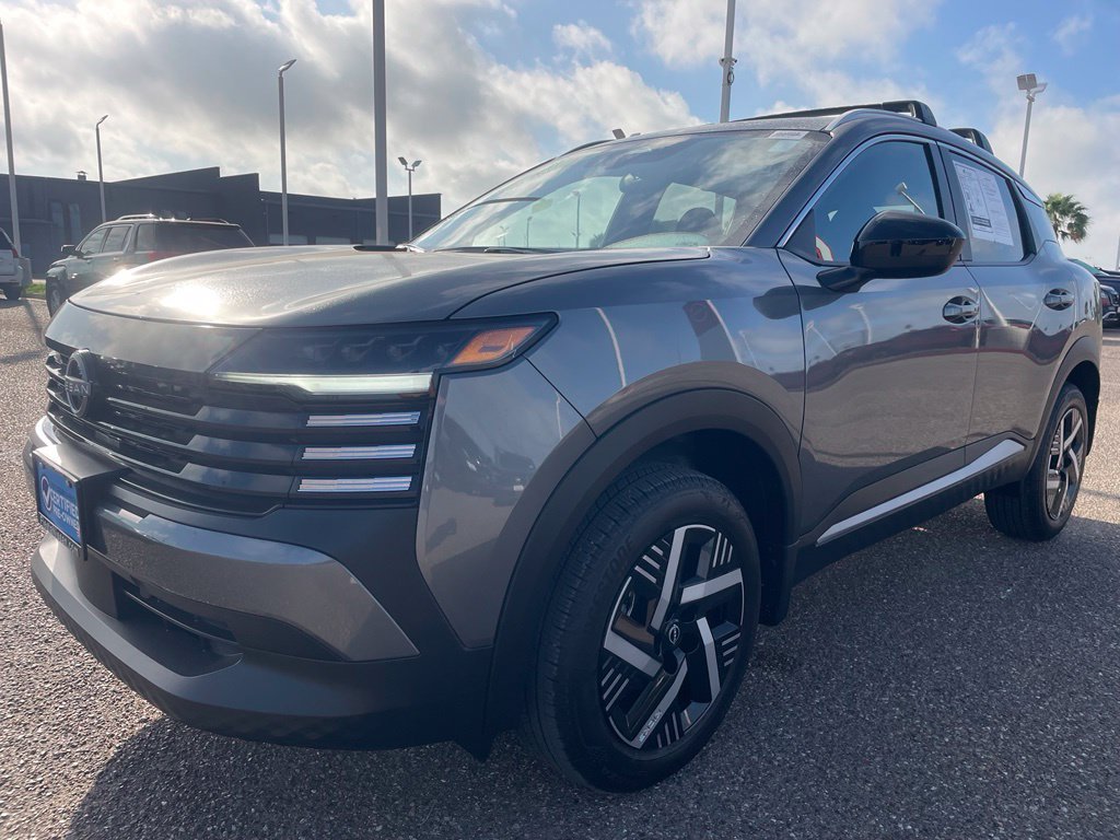 Used 2026 Gray Nissan SV image 6