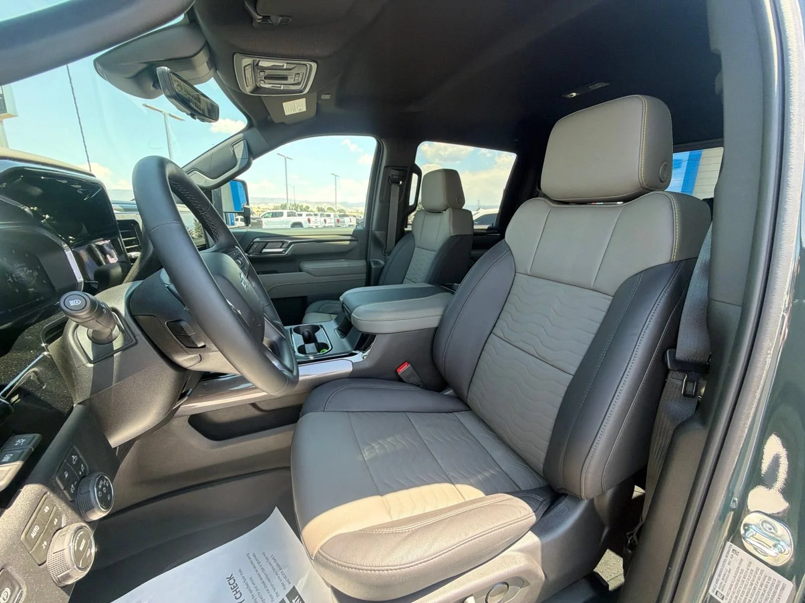 2026 Chevrolet Silverado 2500 HD ZR2 - Photo 14