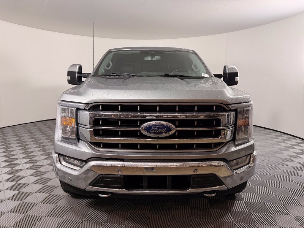 Used 2023 Silver Metallic Ford Lariat image 3