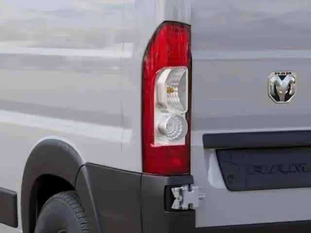 New 2026 Bright White Clear-Coat Exterior Paint RAM Tradesman image 9