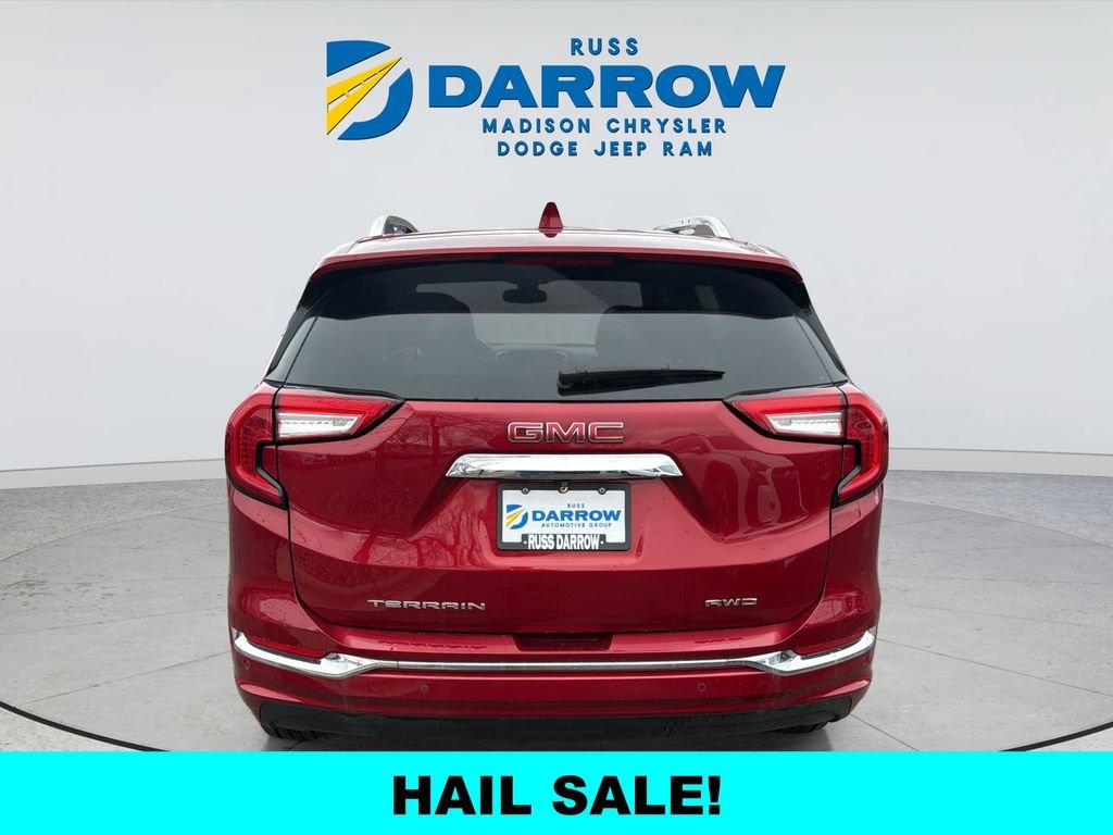Used 2022 Red GMC Denali image 4