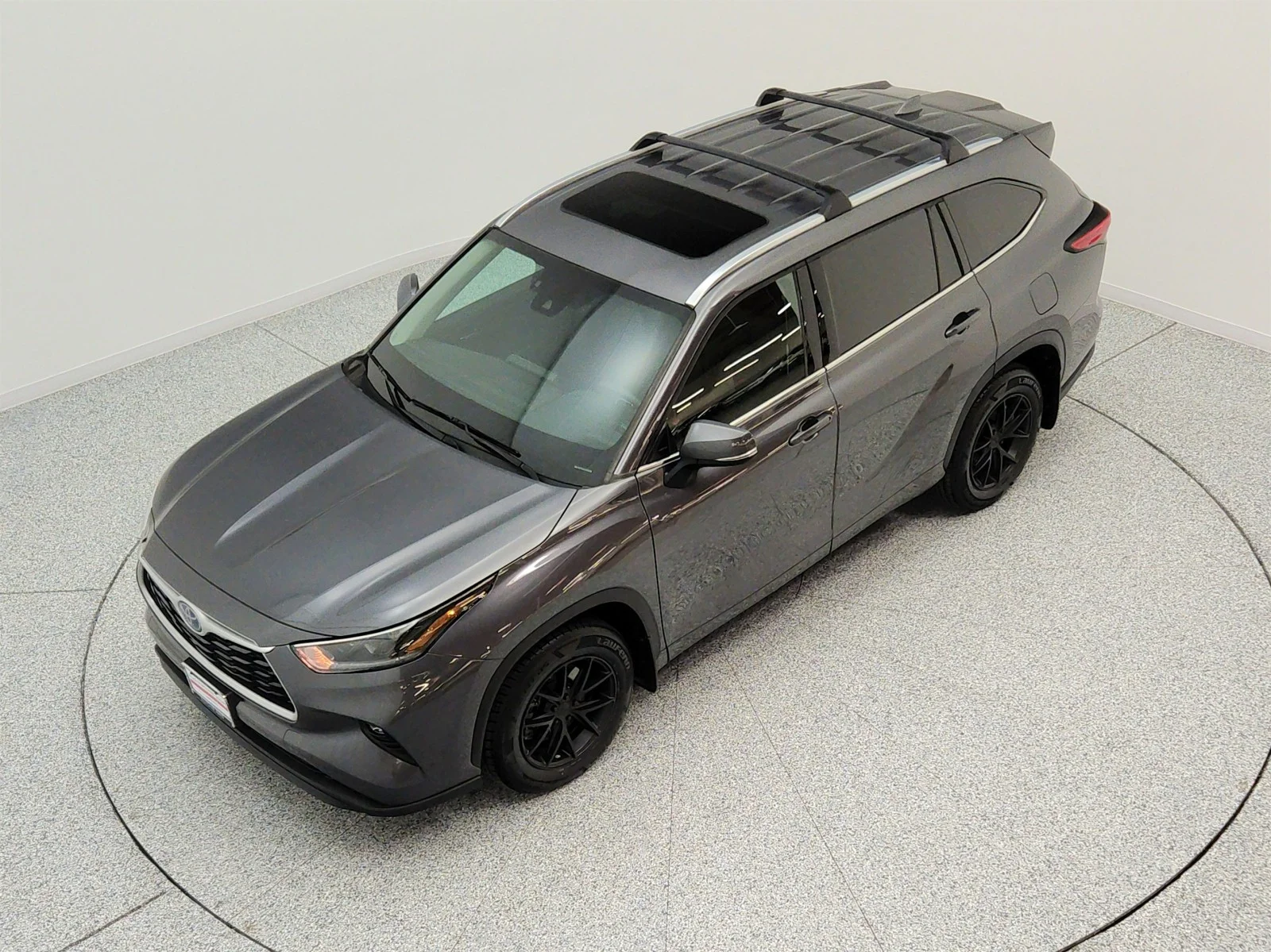 Used 2021 Magnetic Gray Metallic Toyota Hybrid XLE AWD (Natl) image 22
