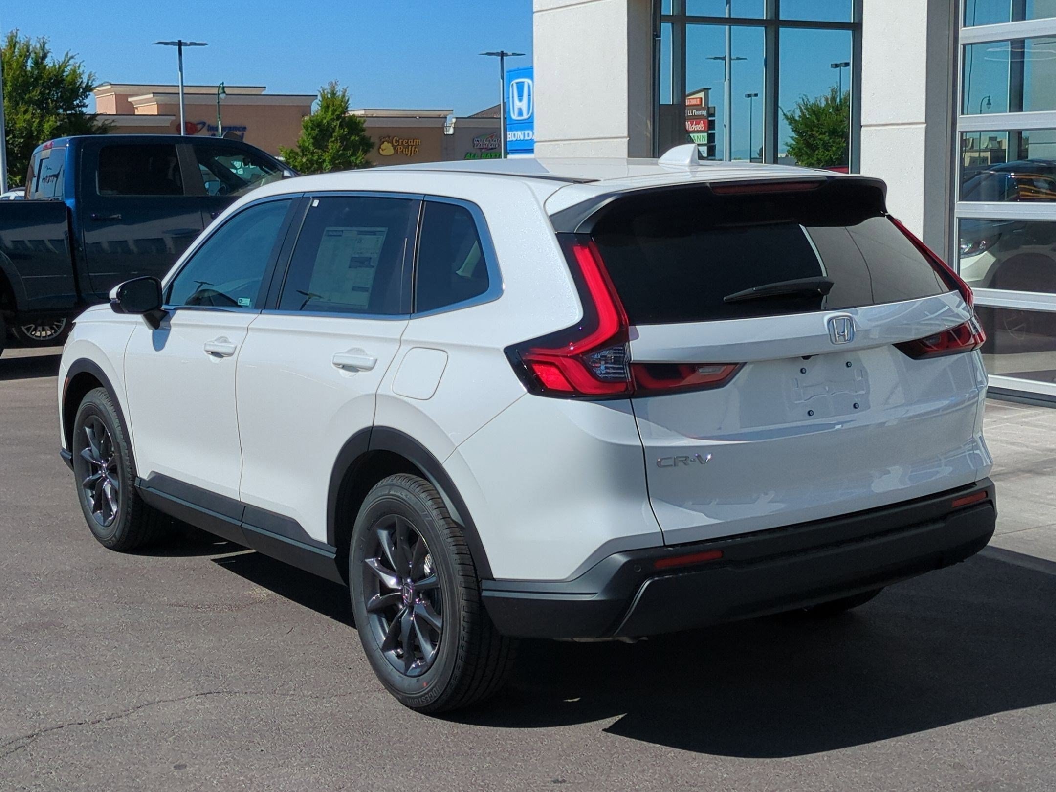 New 2027 Platinum White Pearl Honda EX-L image 5