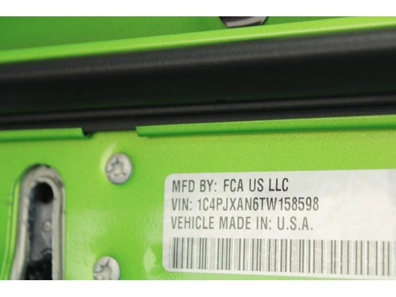 New 2026 Mojito Clear-Coat Exterior Paint Jeep Sport 4x4 image 12