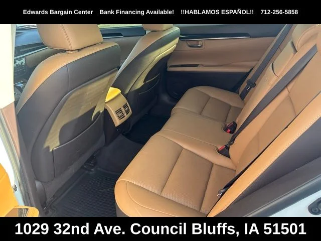 Used 2016 White Lexus 350 image 11