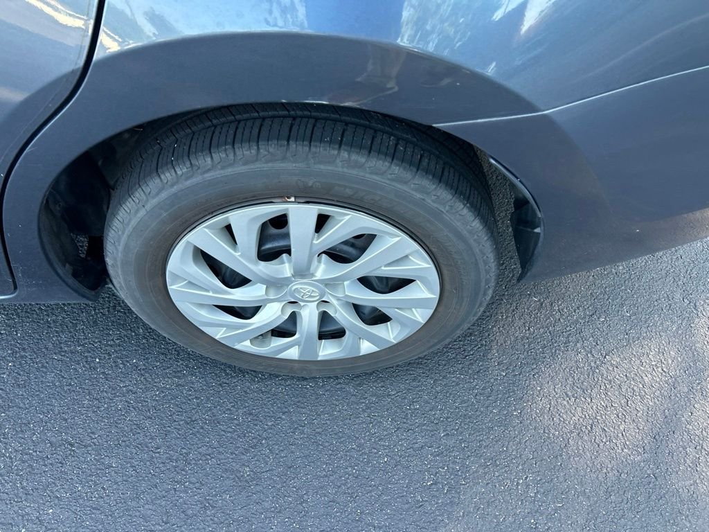 Used 2017 Gray Toyota LE image 12