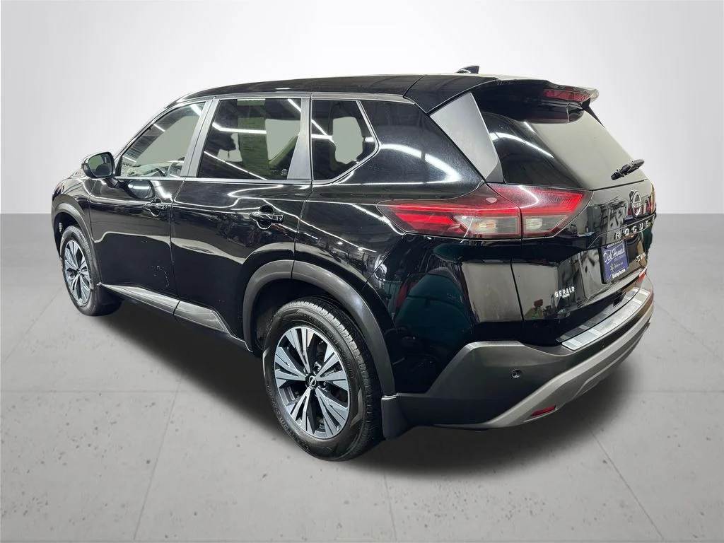 Used 2023 Black Nissan SV image 4