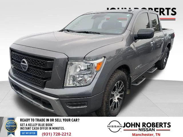Used 2021 Gray Nissan SV image 3
