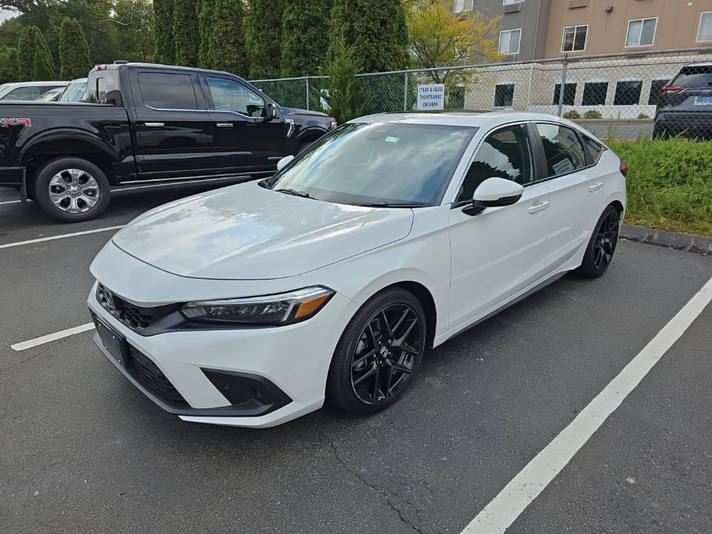 Used 2024  Honda Sport Touring image 3