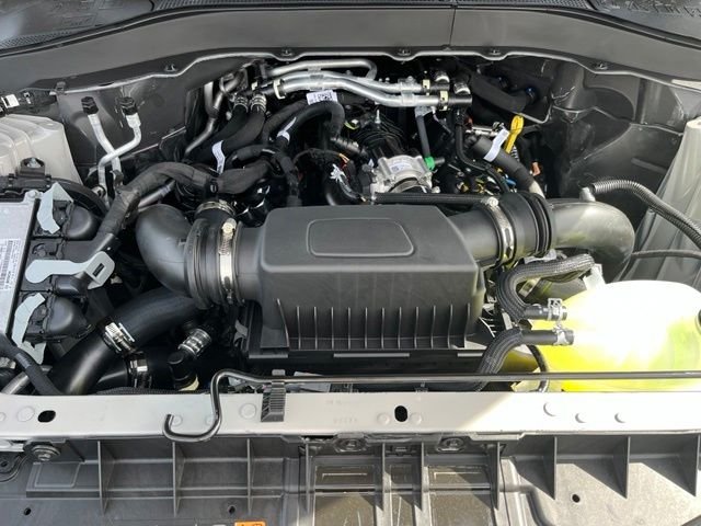 New 2026 Space White Metallic Ford Tremor® image 25