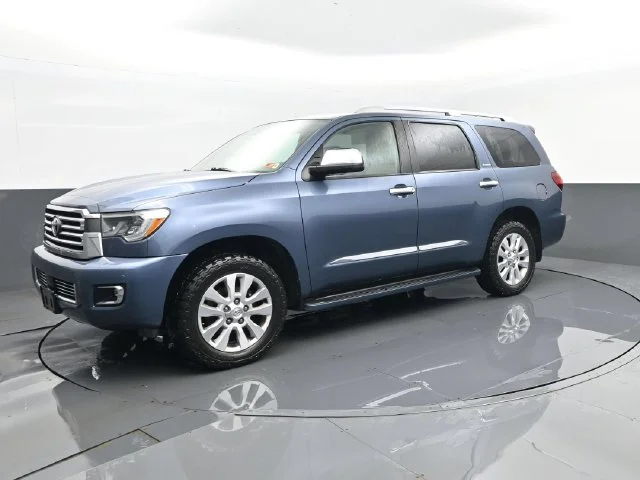 Used 2018 Shoreline Mist Toyota Platinum image 1