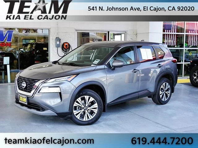 2022 Nissan Rogue SV FWD's photo