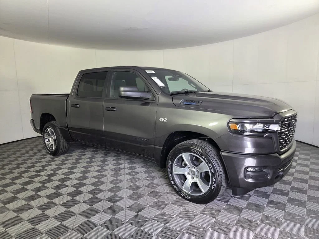 New 2026 Granite Crystal Metallic Clear-Coat Exterior Paint RAM Express image 2