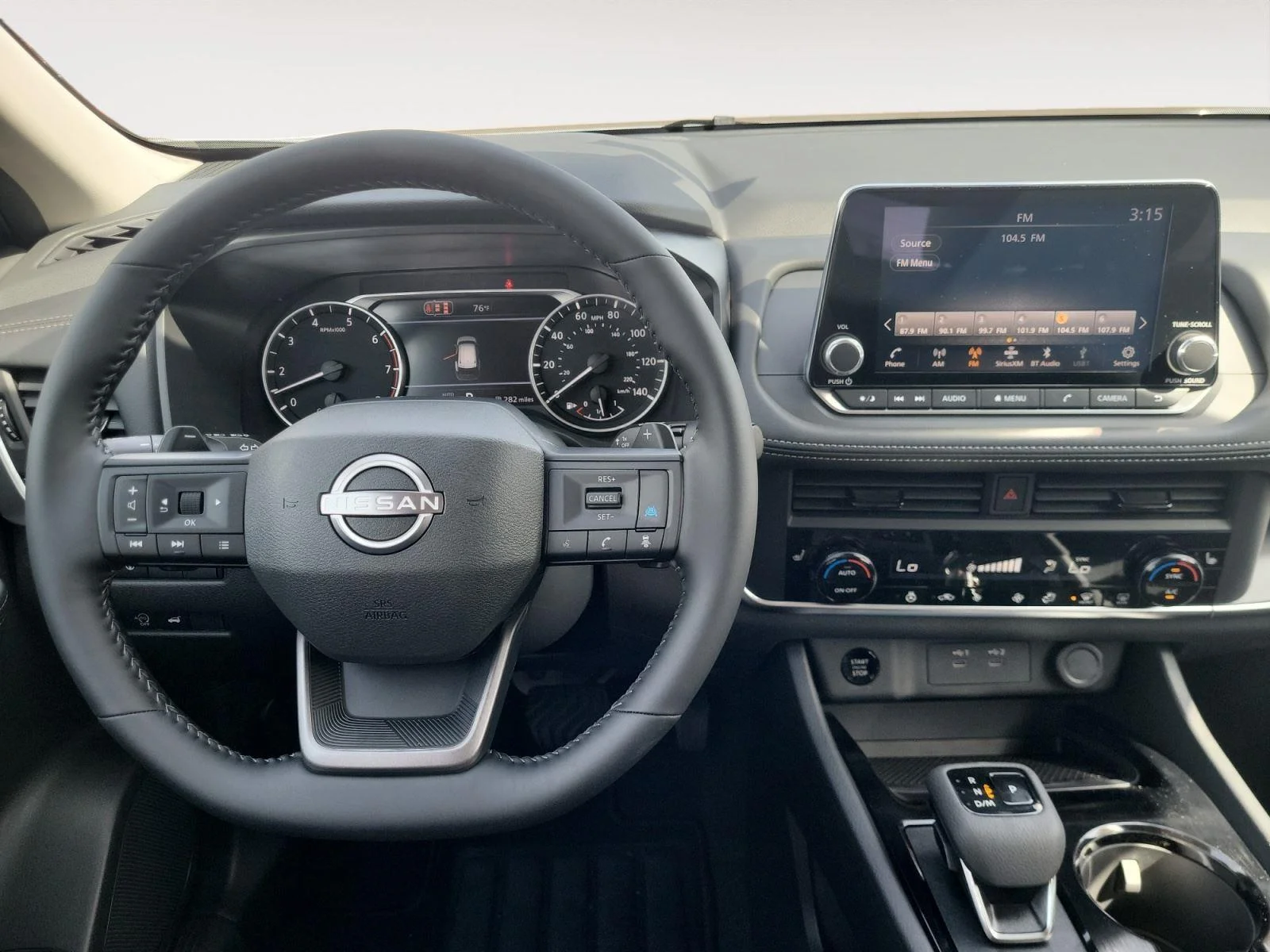 New 2026 Everest White Pearl Tricoat Nissan SV image 13