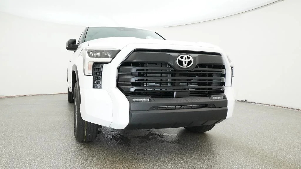 New 2026 Ice Cap Toyota SR5 image 23