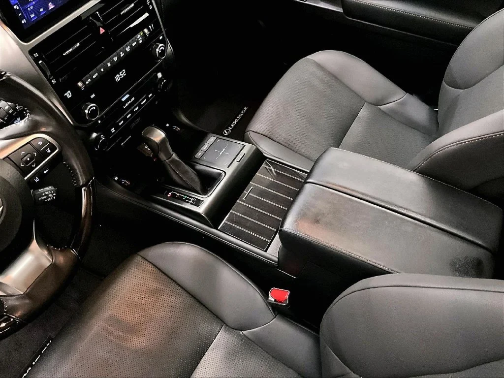 Used 2023 White Lexus 460 image 18