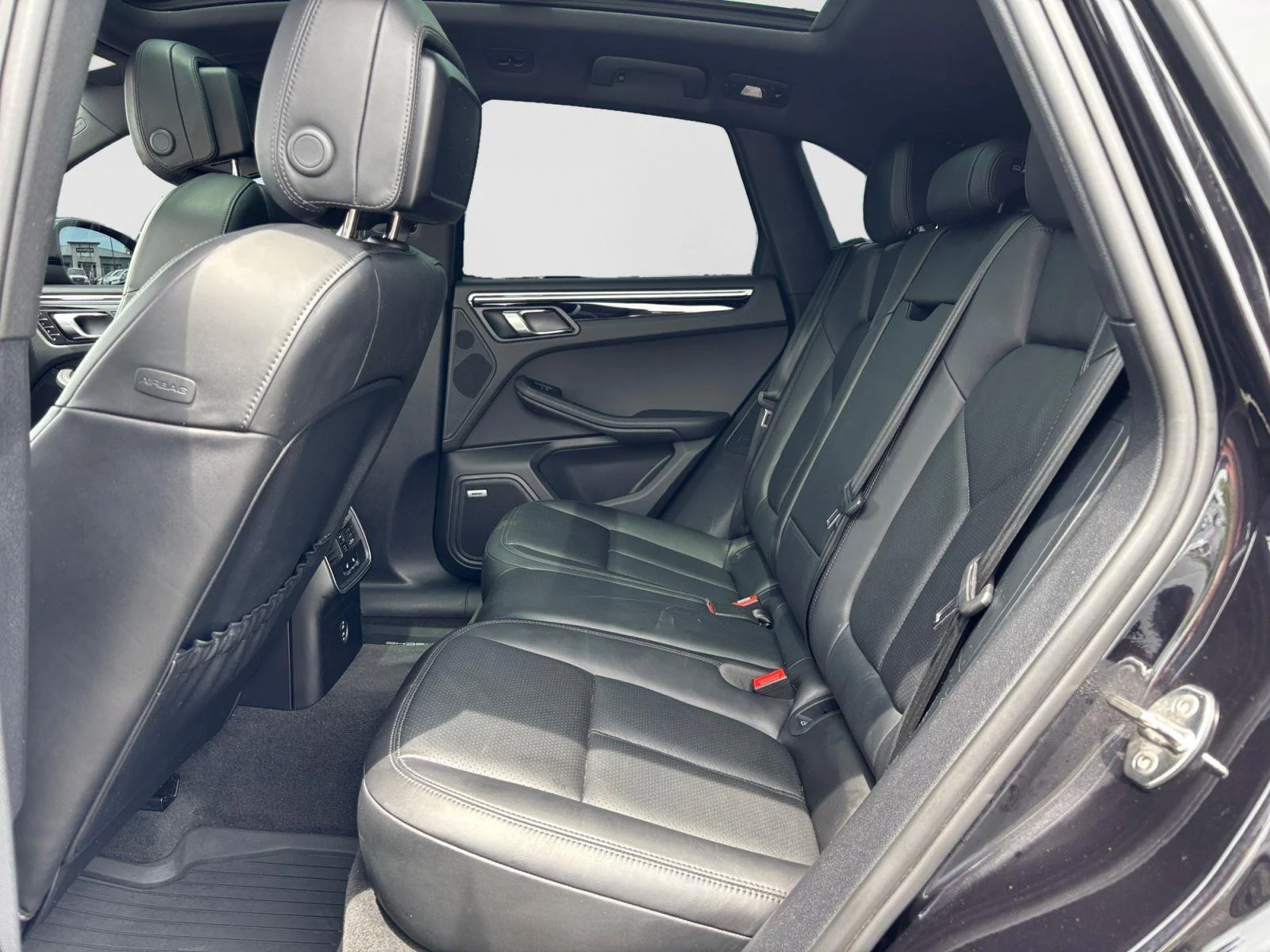 Used 2022 Jet Black Metallic Porsche S image 39
