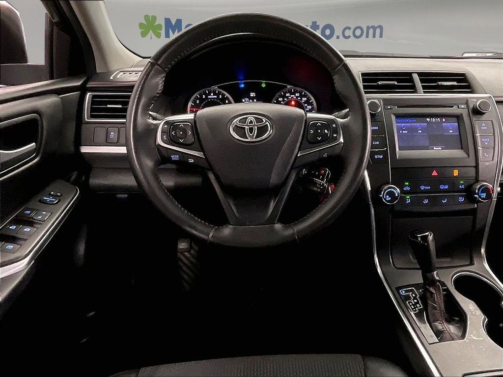 Used 2017 Gray Toyota SE image 7