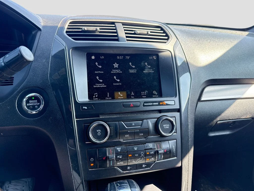 Used 2018 Red Ford XLT image 16