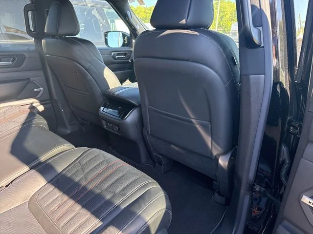 2025 Nissan Armada PRO-4X - Photo 22