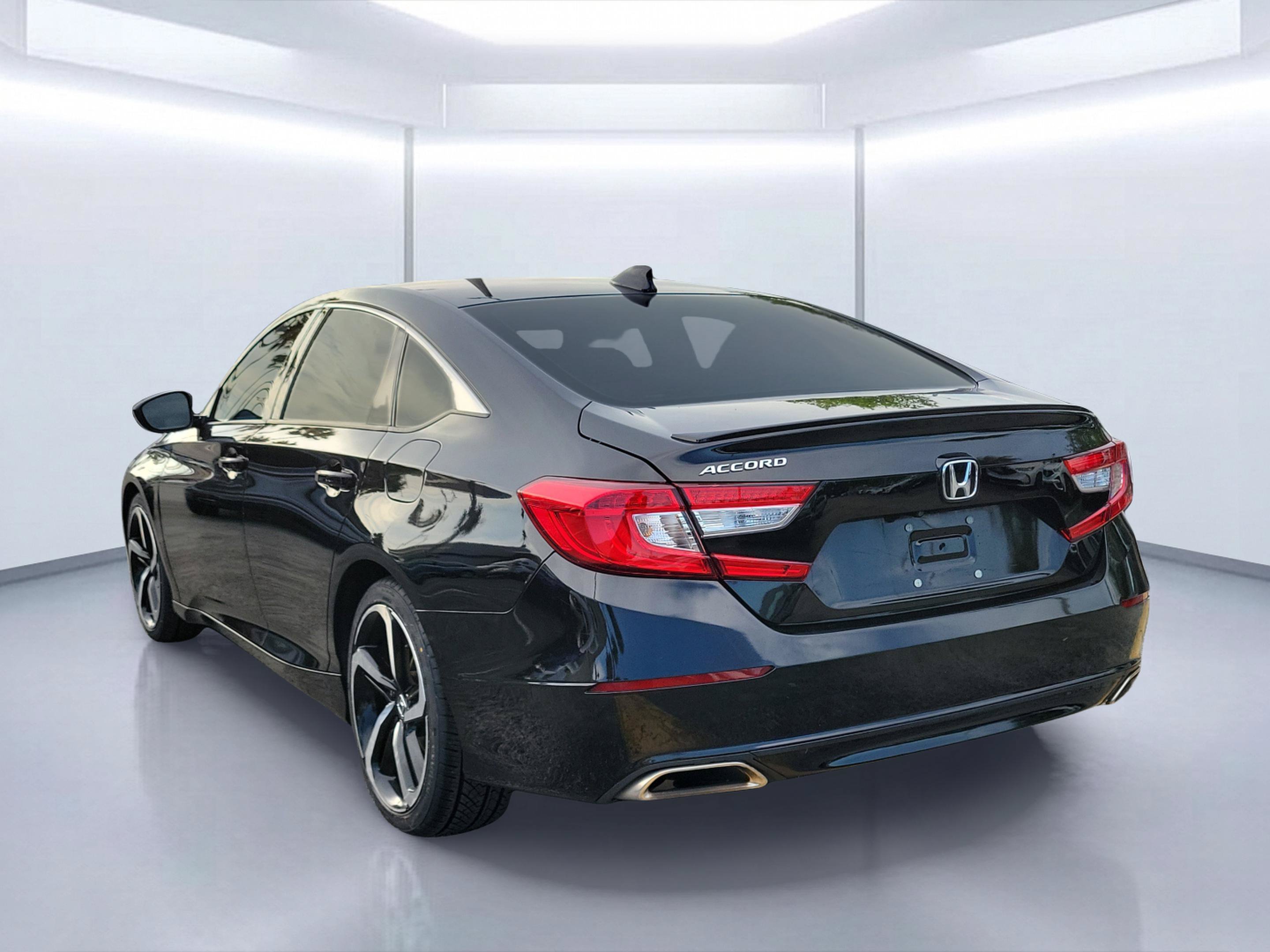 Used 2021 Crystal Black Pearl Honda Sport image 3