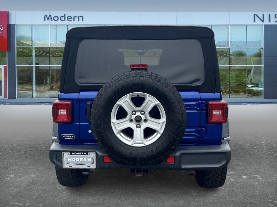 Used 2018 Ocean Blue Metallic Clearcoat Jeep Sport S image 6