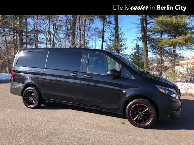 2019 Mercedes-Benz Metris Passenger Van Base