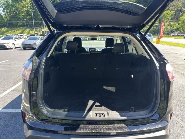 Used 2024 Black Ford SEL image 23