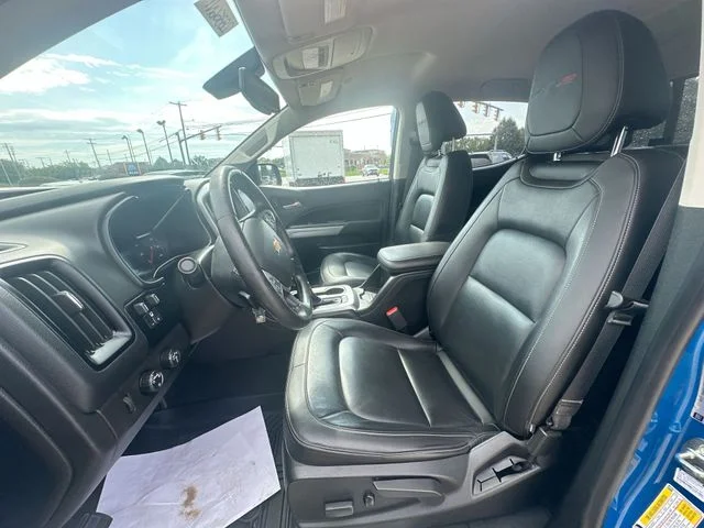 Used 2021 Blue Chevrolet ZR2 image 22