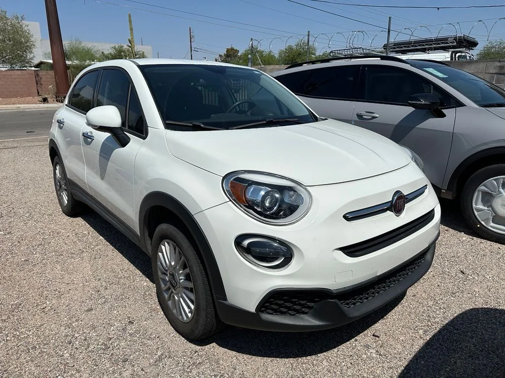 Used 2021 White FIAT Pop image 9