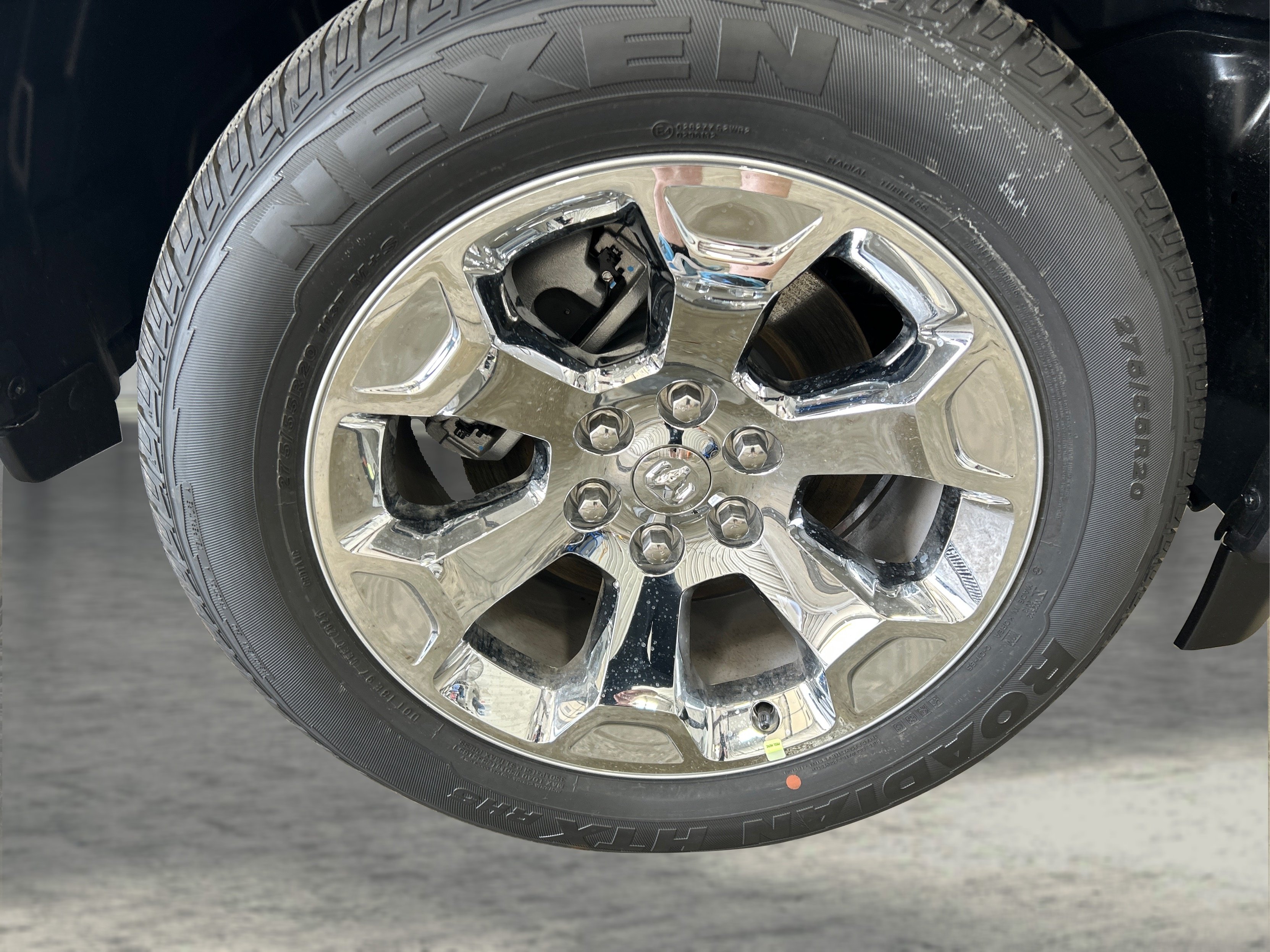 New 2026 Granite Crystal Metallic Clear-Coat Exterior Paint RAM Big Horn/Lone Star image 20