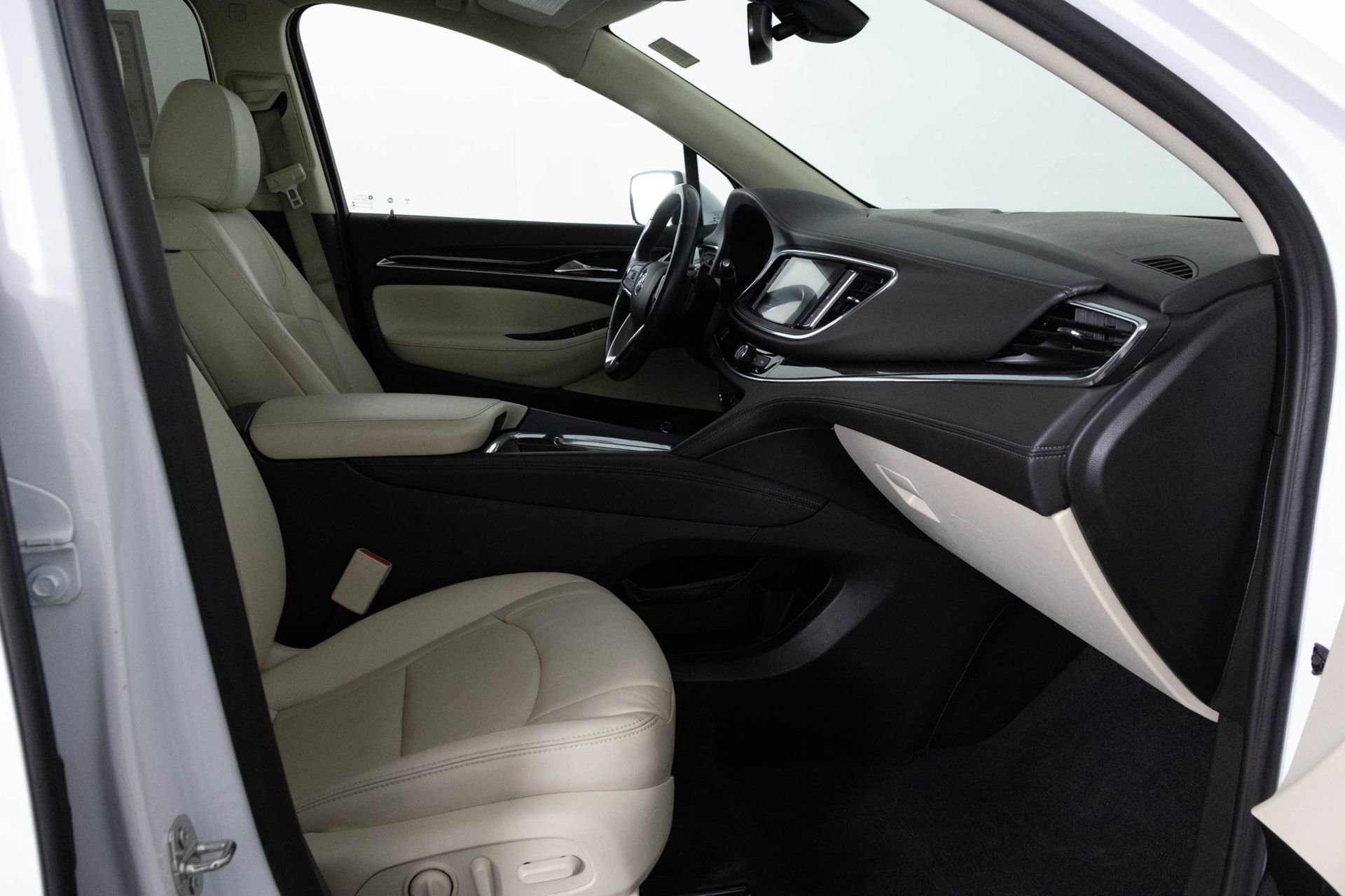 2023 BUICK ENCLAVE - Image 40