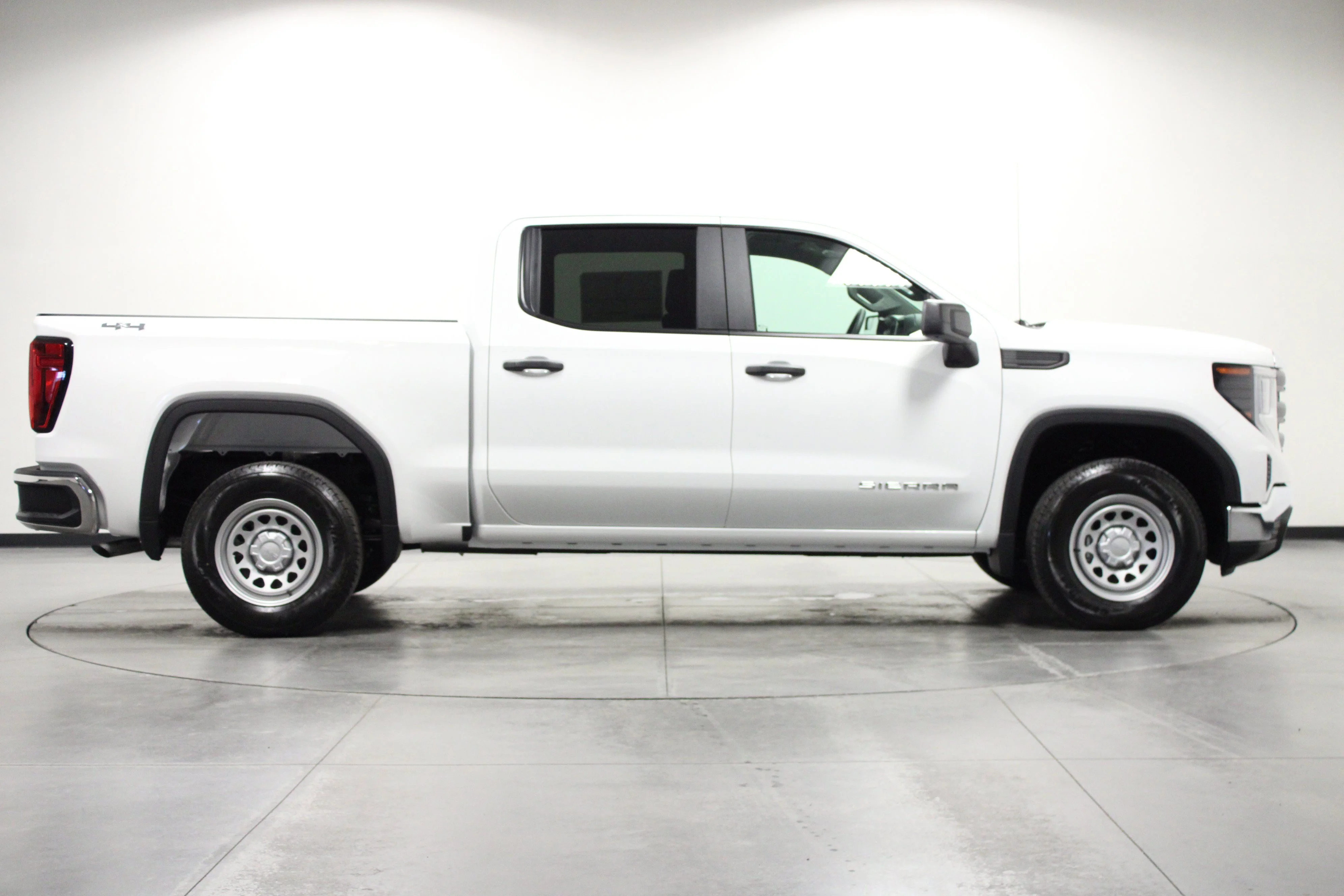 New 2026 Summit White GMC Pro image 3