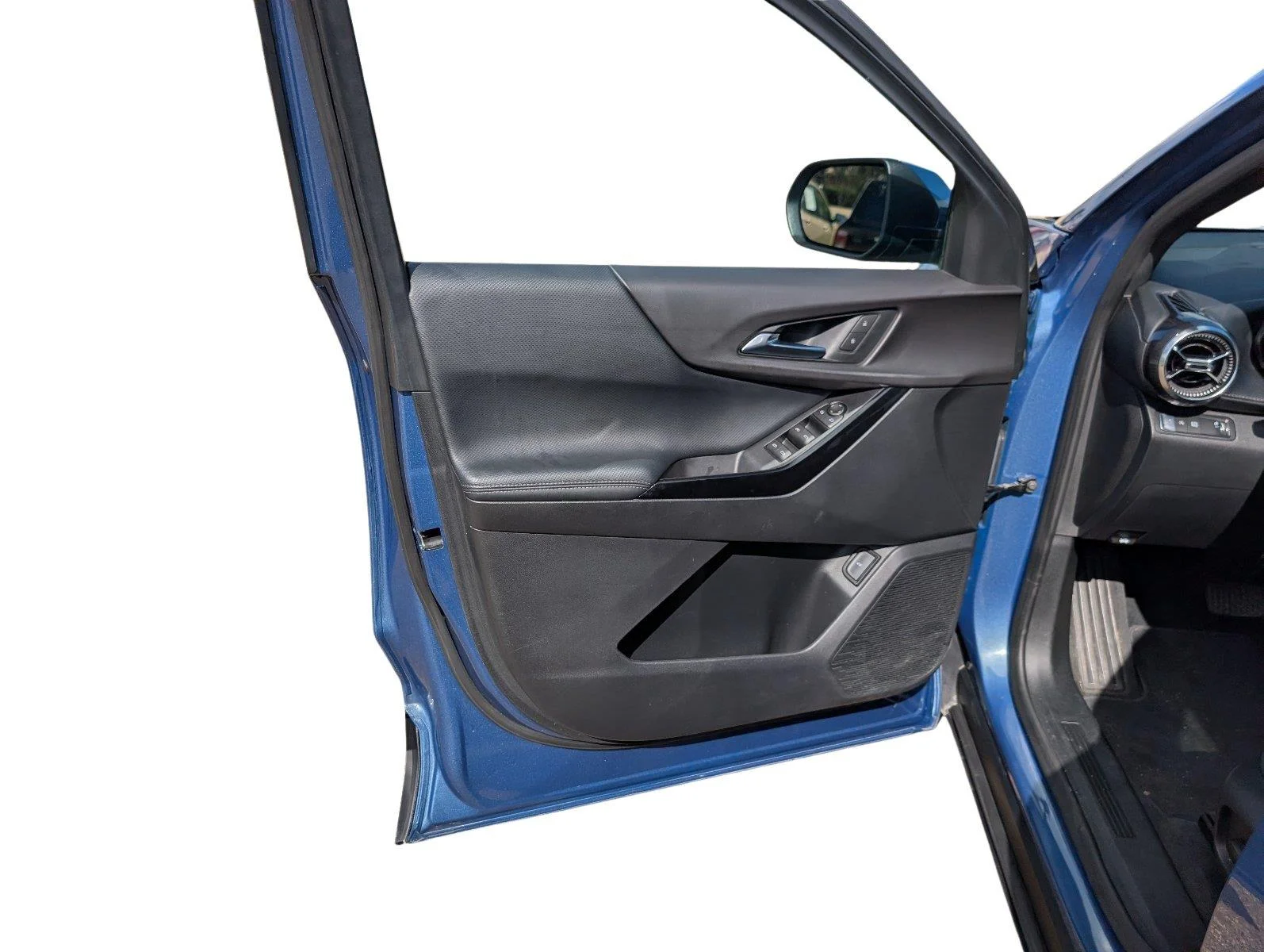 Used 2026 Lakeshore Blue Metallic Chevrolet LT image 11