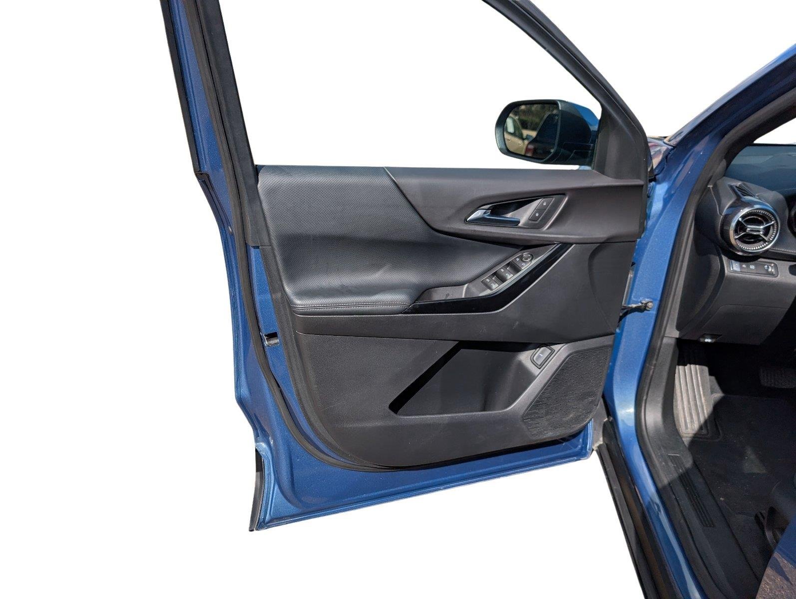 Used 2026 Lakeshore Blue Metallic Chevrolet LT image 11