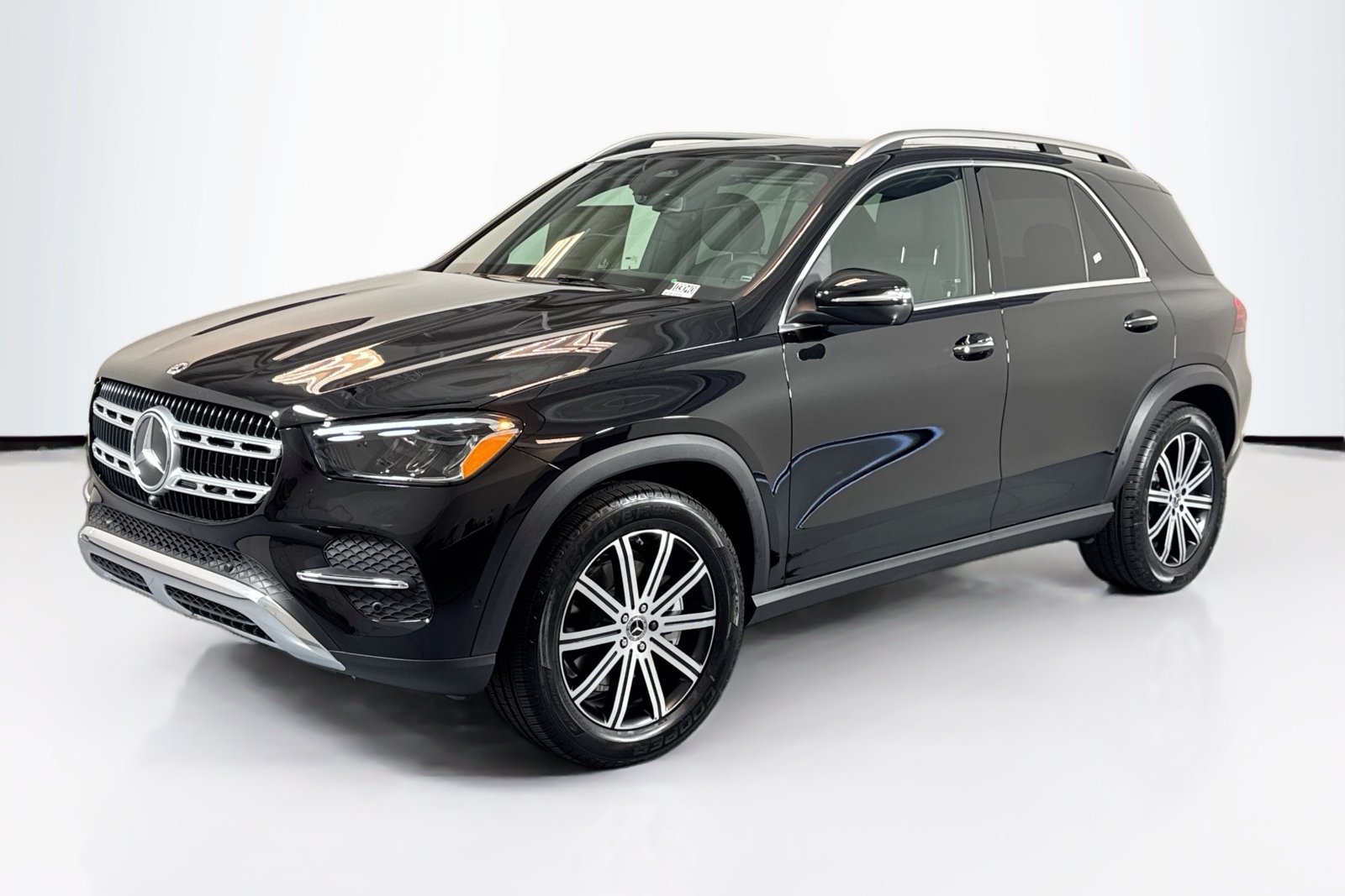 New 2026 Obsidian Black Metallic Mercedes-Benz GLE 350 image 1
