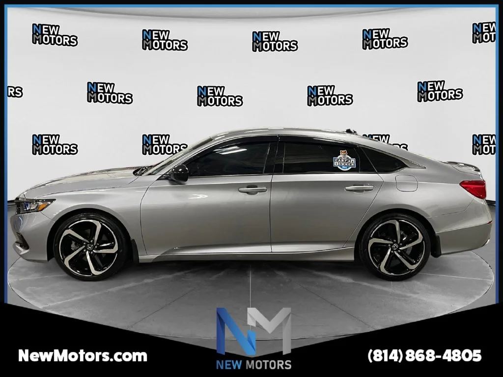 Used 2022 Silver Honda Sport Special Edition image 2