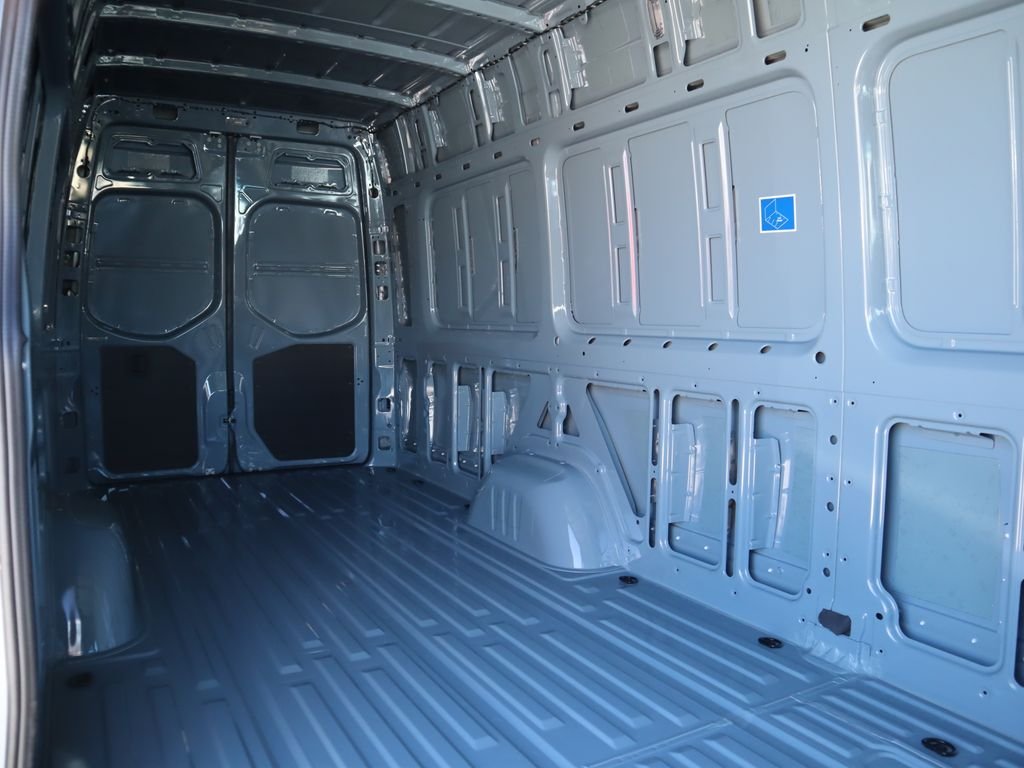New 2026  Mercedes-Benz Cargo 170 WB image 26