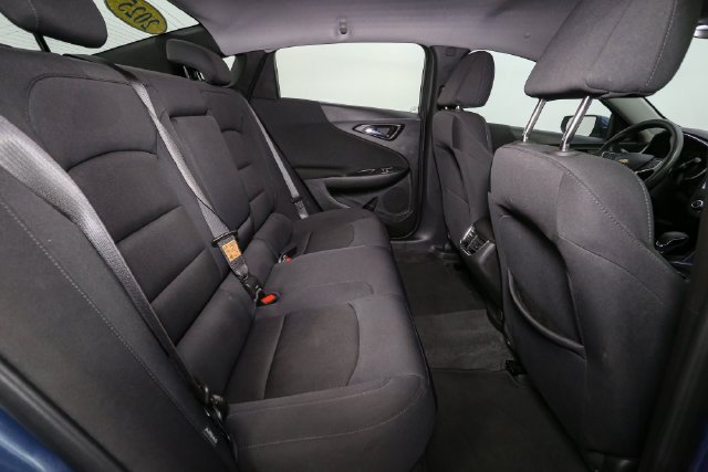 Used 2025 Blue Chevrolet LT image 18