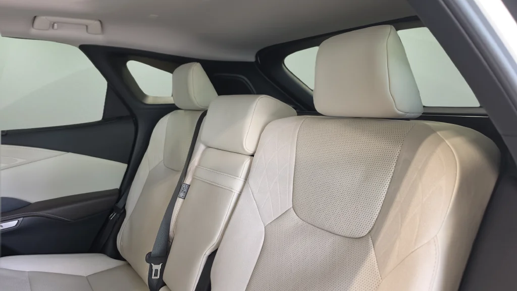 New 2026 Eminent White Pearl Lexus  350 LUXURY AWD image 19