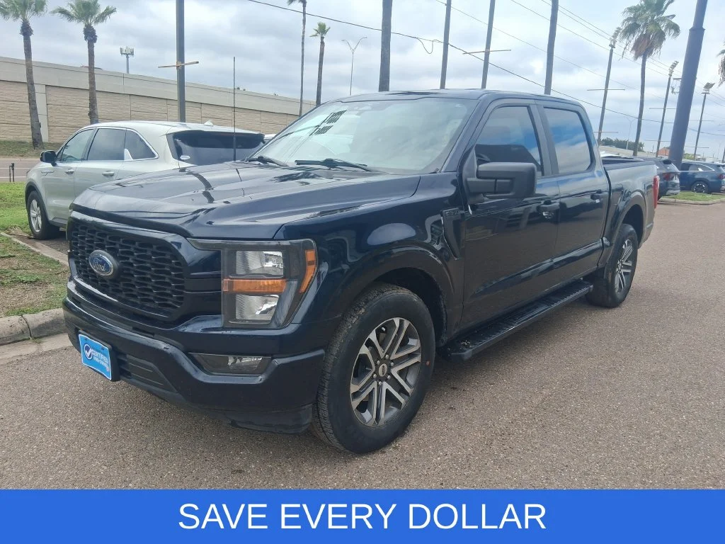 Used 2023 Blue Ford XL image 3