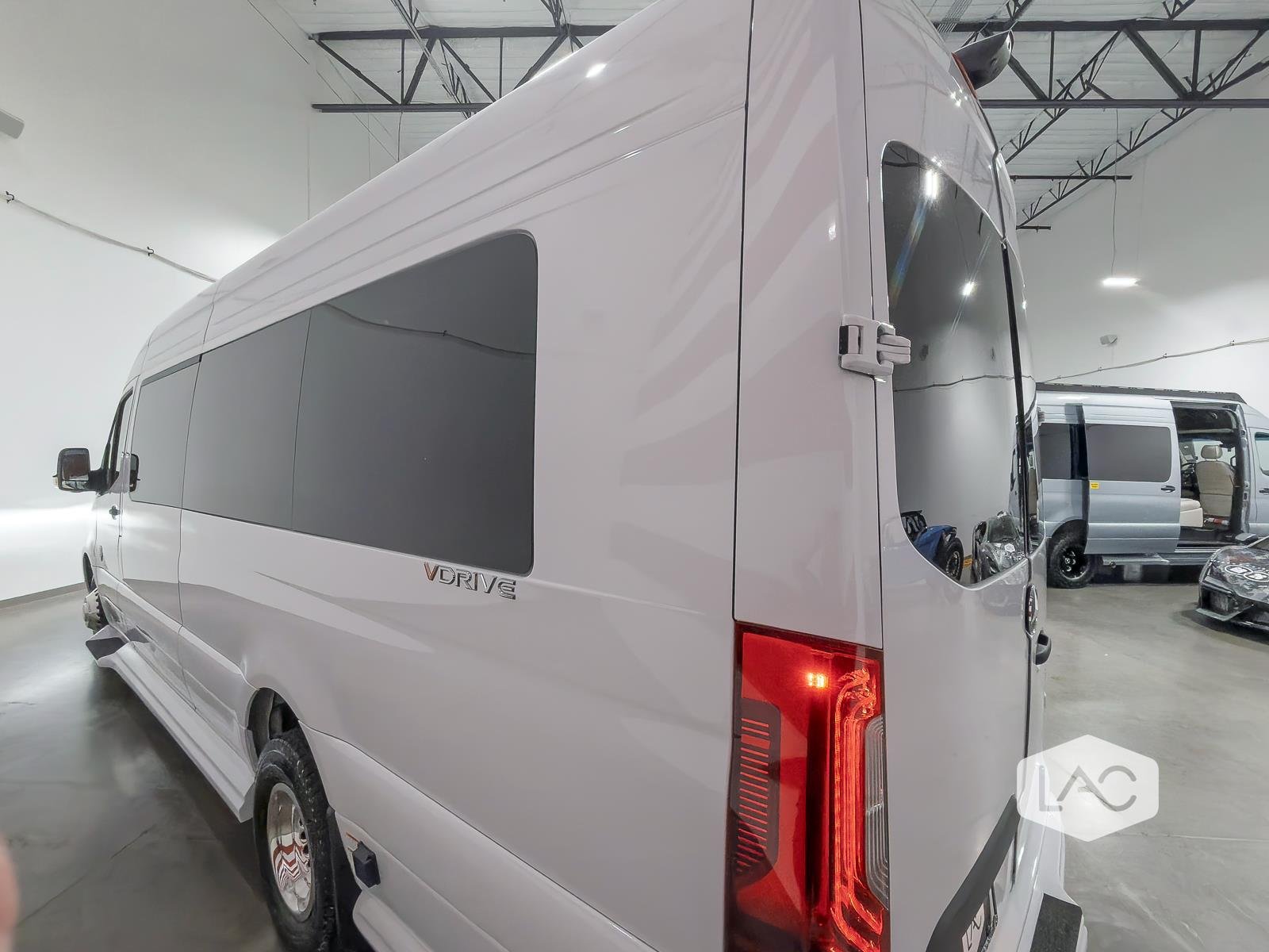 New 2027 WHITE OGV LUXURY COACH 170EXT image 27