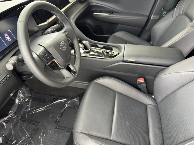 Used 2024  Toyota Limited image 24