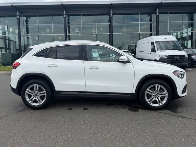 Used 2022  Mercedes-Benz GLA 250 image 8