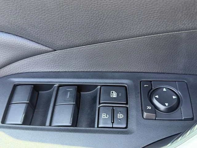 Used 2025 Silver Toyota LE image 23