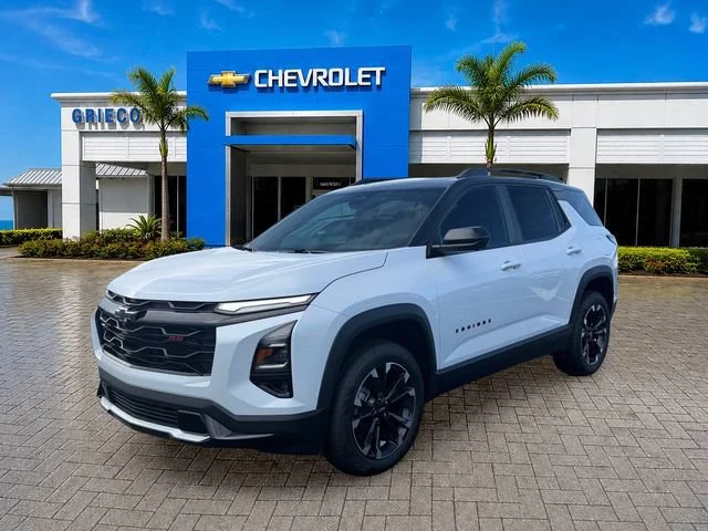 New 2026 Polar White Tricoat Chevrolet RS image 3